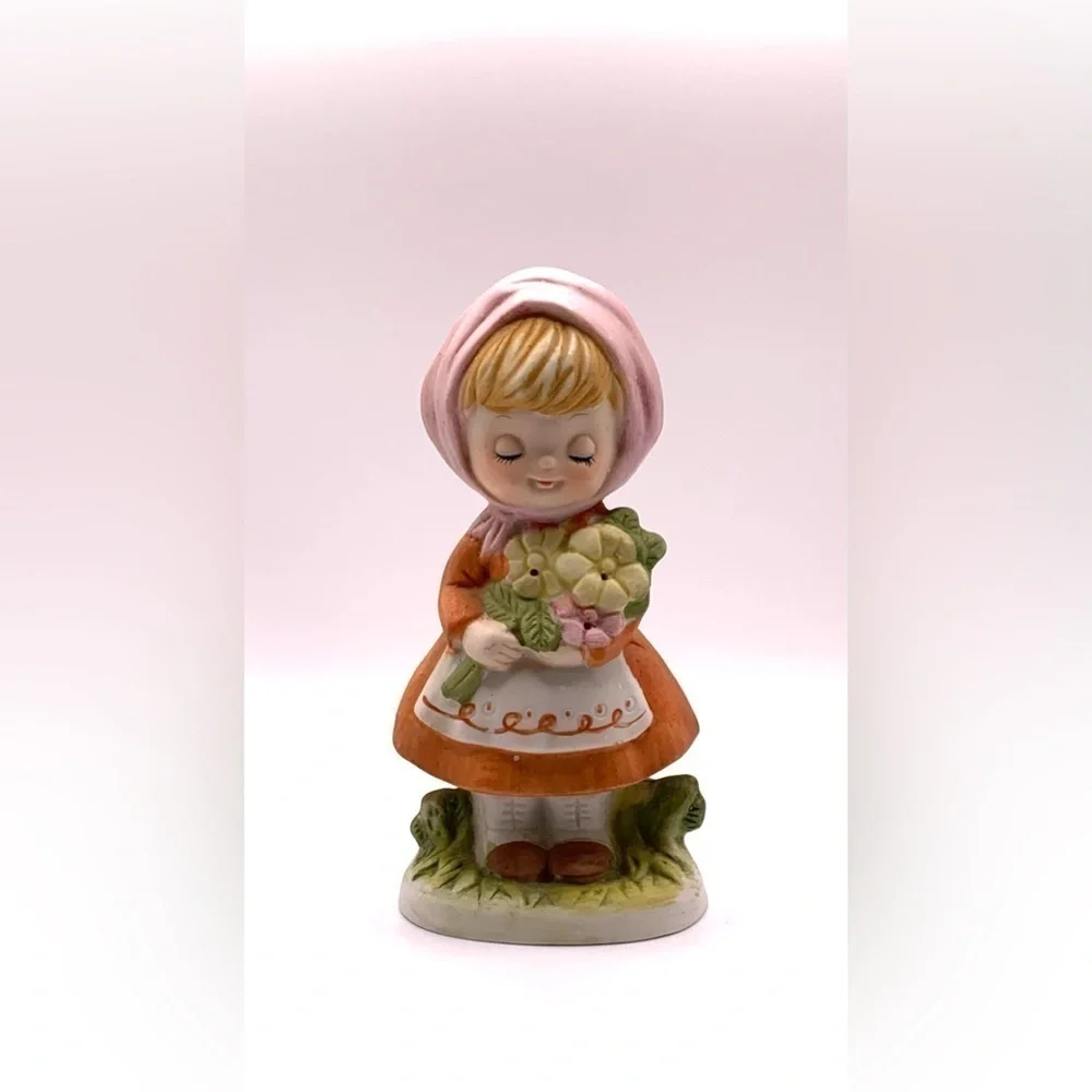1980 VTG Verona Vergasi, CMA Figurines Girl with Flowers Pomander Bisque Ceramic